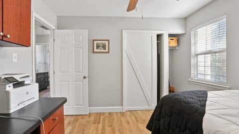 1 OLD FORT WAY 30
