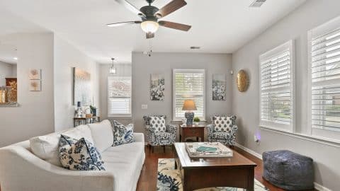 102 Regency 06