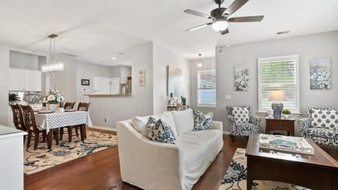 102 Regency 07