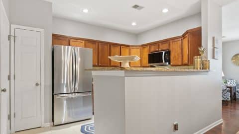 102 Regency 10