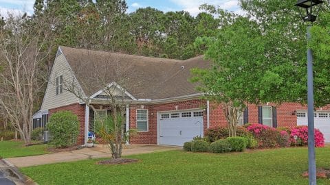 102 Regency 40