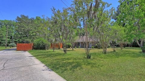 113 Country Lane - 02