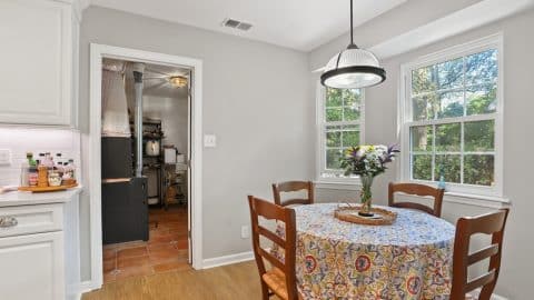 122 Talbot - 16