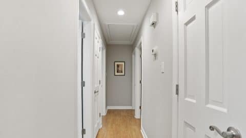 122 Talbot - 21