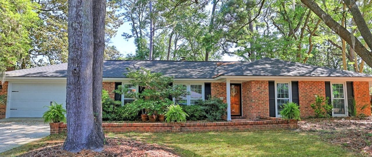 122 Talbot - Featured Image
