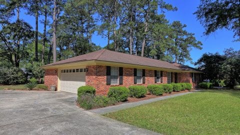 207 Debra - 36