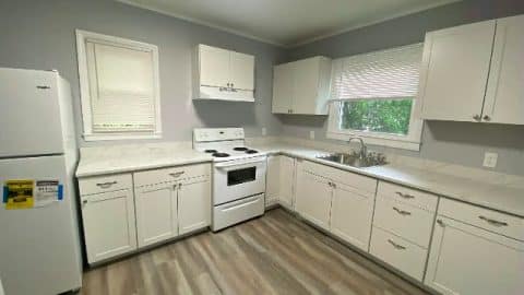 #3 - 1226 E 38th St B