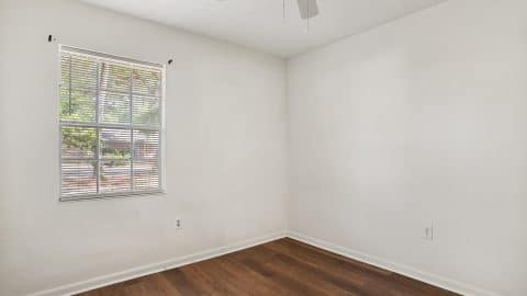 3 Long Boat Place 16