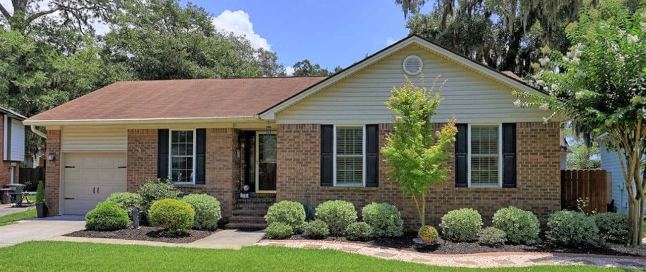 31 S Lake Drive - Feature Image
