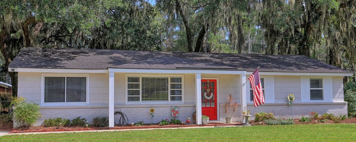 34 Silverstone Circle featured image