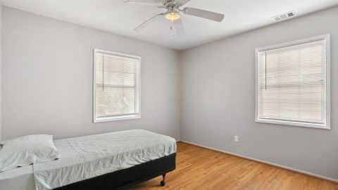 405 Phillips - 23