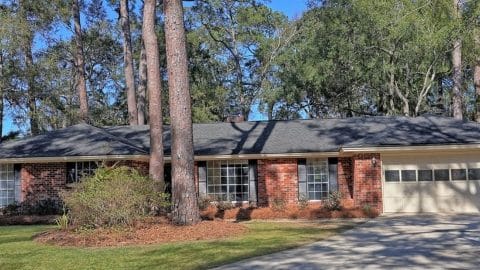 6 Leaning Oaks - Featured Image